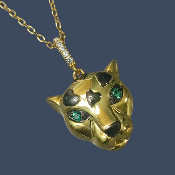 Sunlight Jewelry - Panther Pendant & Chain Silver Necklace